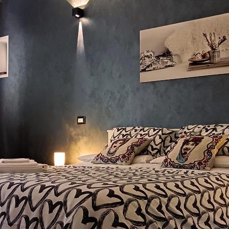 La Jacaranda Rooms Taormina Exteriör bild