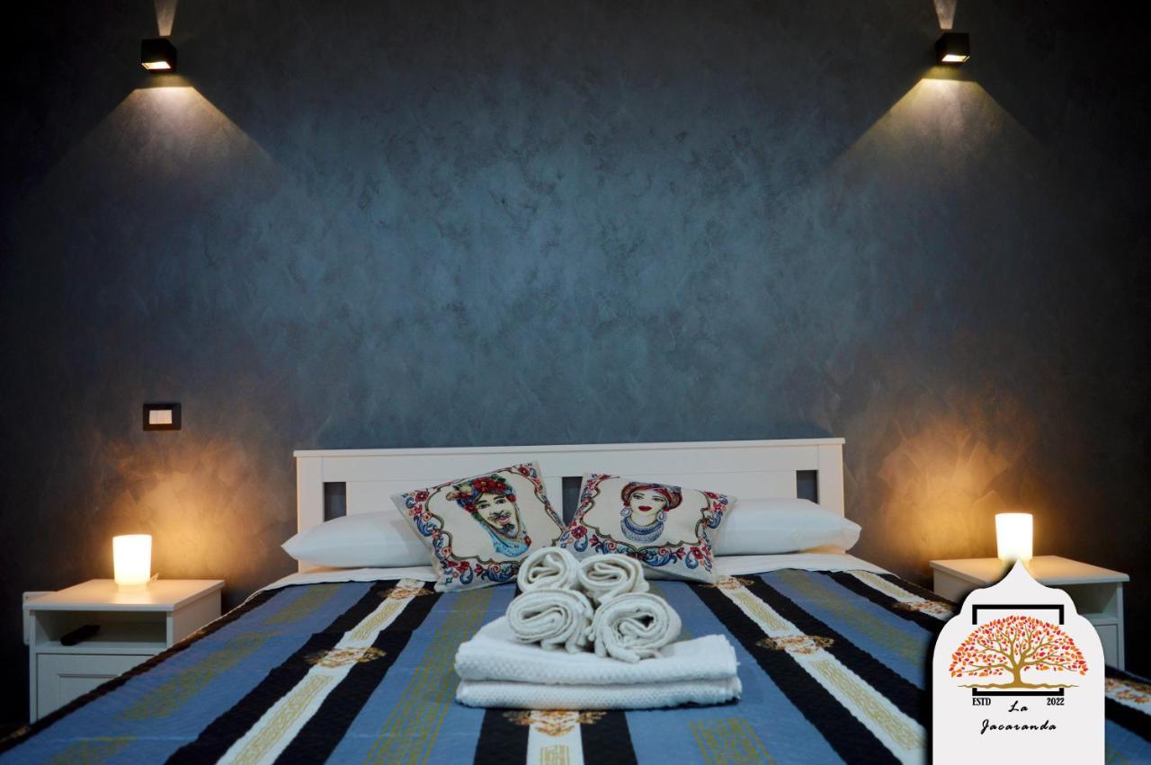 La Jacaranda Rooms Taormina Exteriör bild